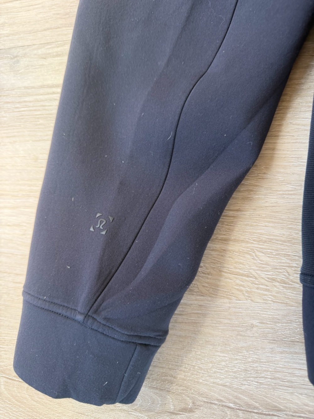 Lululemon Men’s Button Up Jacket - Picture 5 of 5